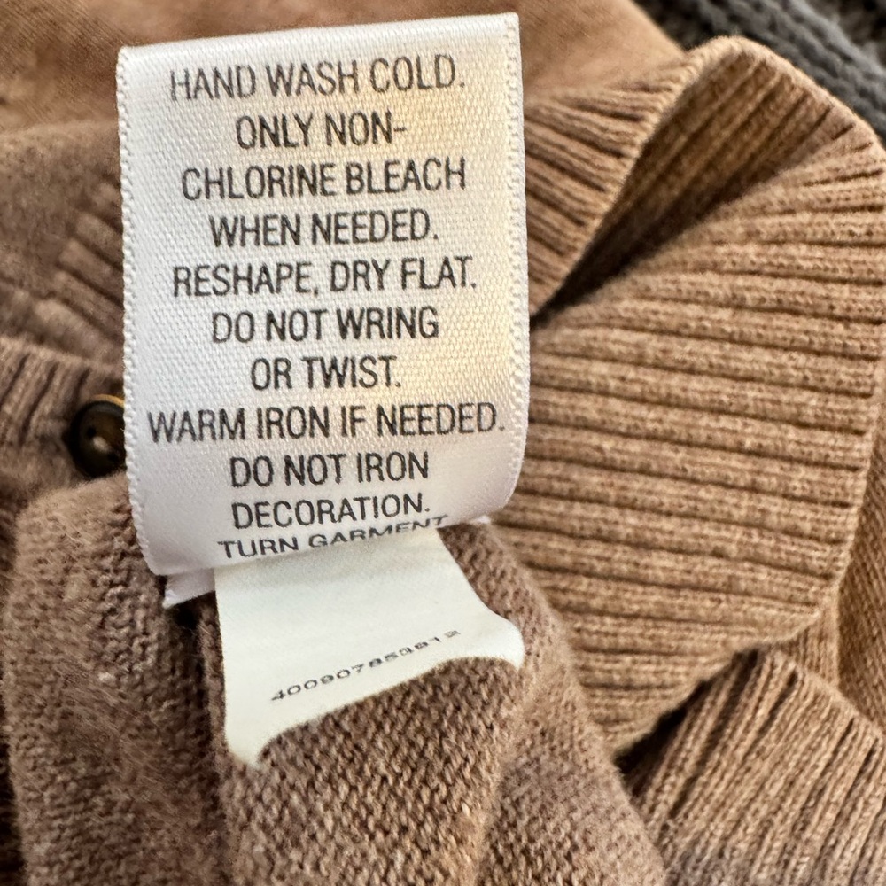 Sonoma Brown Short Sleeve Button-Up Cardigan (Women's Small) - Picture 5 of 8